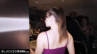 Riley Reid kap pár csoki dákót