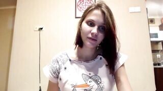 Lilly a terhes tini lány maszturbációja