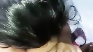 Amatőr kreol lány cumizik