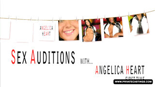 Angelica Heart kicsike hájas picsája megpakolva