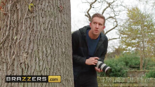 Brazzers - Anna Bailey a izgató angol milf