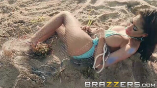 Brazzers - Gia Milana a gyönyörű szirén