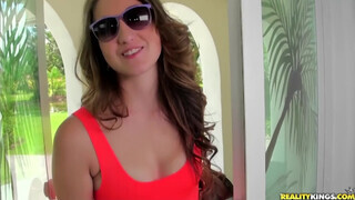 RealityKings - Keegan a pici kannás csajszi
