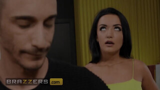 Brazzers - Zuzu Sweet-et popsiba keféli a Barista krapek