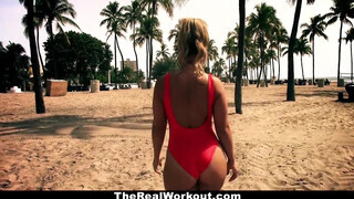 TheRealWorkout - A méretes seggű Kelsi keményen megkefélve