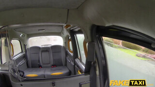 Fake Taxi - Cassie Del Isla a tüzes francia csaj