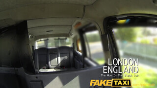 FakeTaxi - begerjedt latin amerikai lány