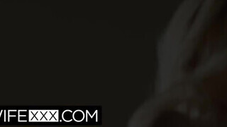HotwifeXXX - Natalia Queen szereti a méretes faszt