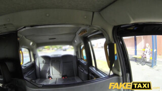 Fake Taxi - Cuki világos szőke csaj bekúrva