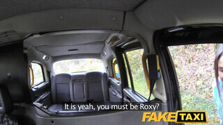 Fake Taxi - Roxxy Lea a méretes tőgyes kolumbiai csaj