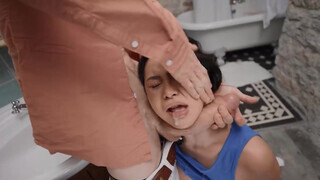 Brazzers - Syren De Mer tini csávóval szexel