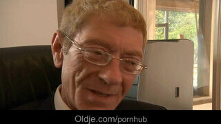 Idős farok és a fiatal titkárnője