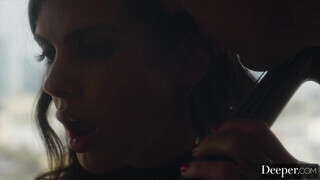 Deeper - Keisha Grey a méretes kannás fiatal lány