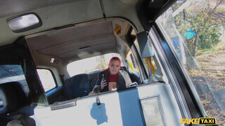 Fake Taxi - Óriás kannás latina lány