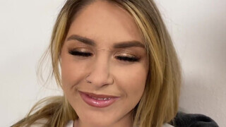A lógós csöcsű Riley és a PornDude casting forgatás