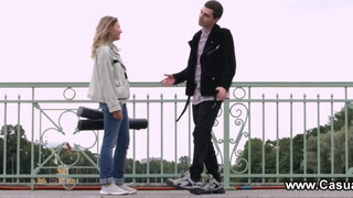 Casual Tini Szex - szexy fekete csajszi és a barátja