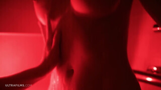 ULTRAFILMS - ilyen egy romantikus bula nyalás kettő csaj között