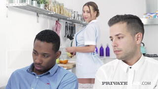 PrivateBlack - Taylor Sands hármasban kúrel
