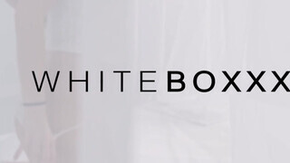 WhiteBoxxx - Tina Blade a pici kannás horvát lány