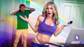 Cory Chase hatalmas seggét a nevelő fiatal dákó megdugja